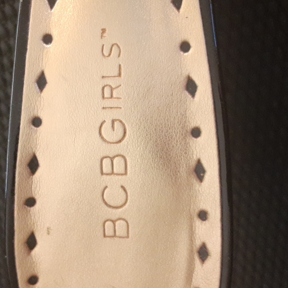 Shoes - Picture 3 of 3